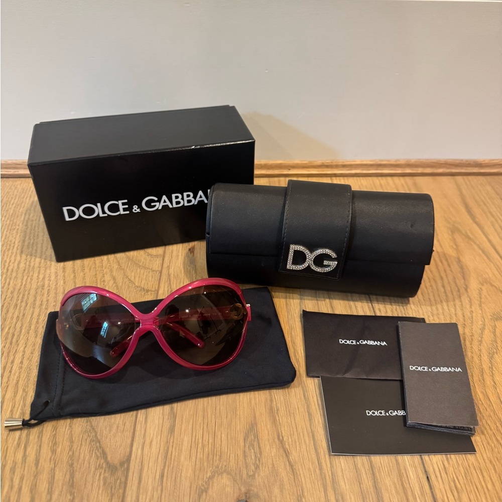 DOLCE & GABBANA Magenta Pink Oversized Round Sunglasses Rhinestone Embellishment